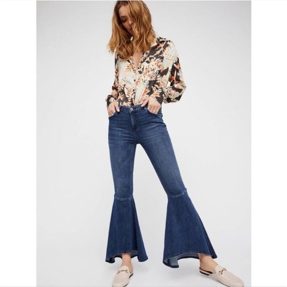 Free People Ruffle Flare Jeans Dark Blue Size 28 - Picture 1 of 9